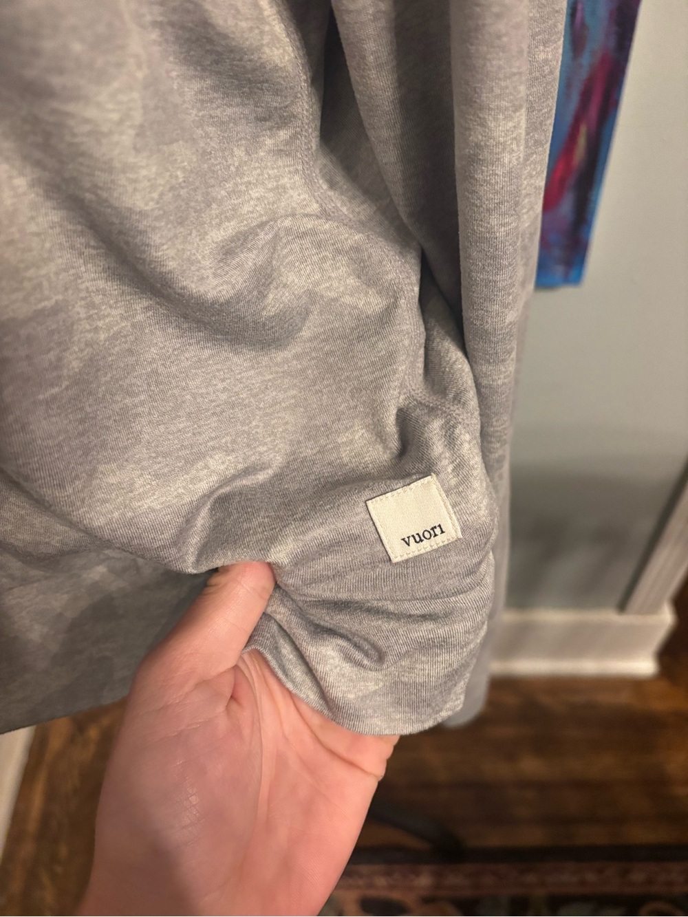 Vuori halo essential hoodie camo gray women's size S - Picture 3 of 6